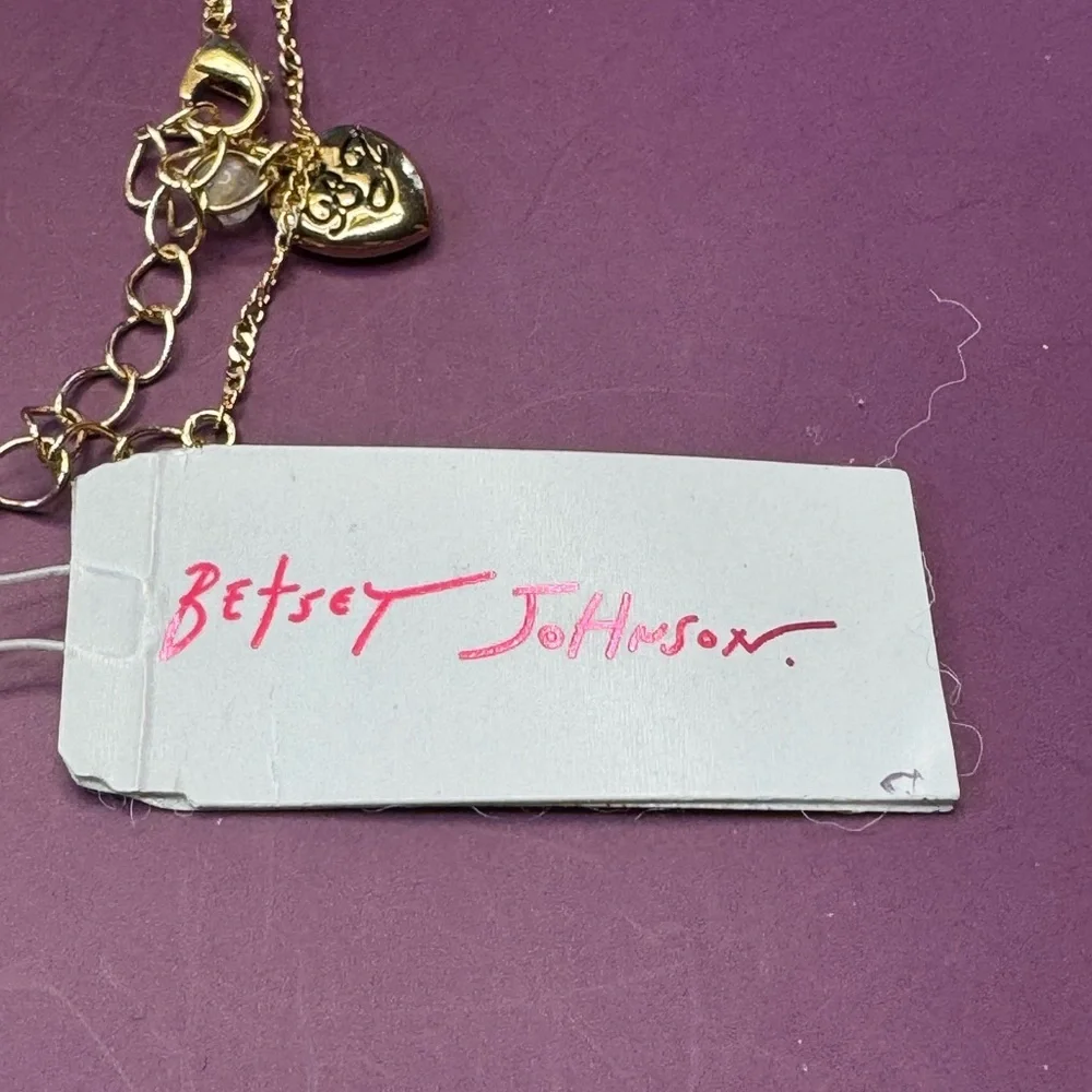 Betsey Johnson Cat and Angel Wings Necklace. - Picture 5 of 9